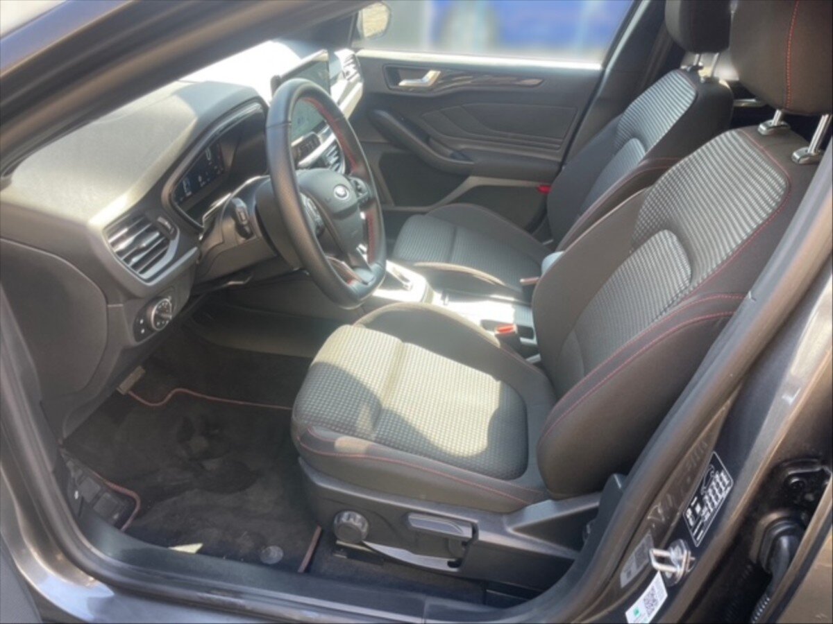 Ford Focus Kombi 999,0 114 kw