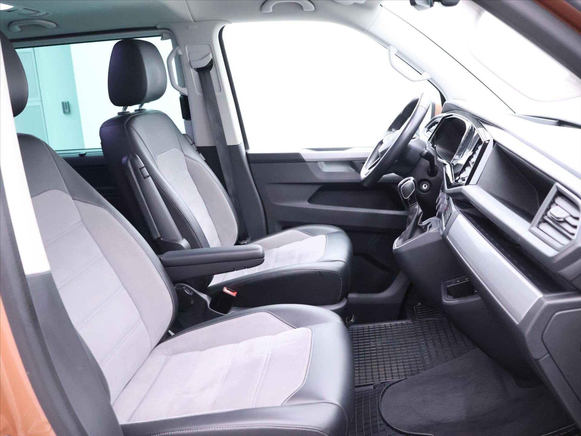 Volkswagen Multivan Kombi 2,0 l 146 kw