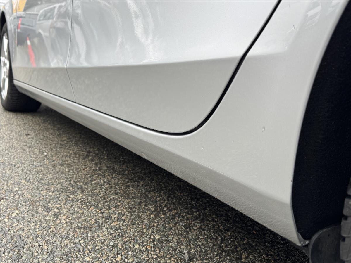 Audi A4 Kombi 2,0 l 125 kw