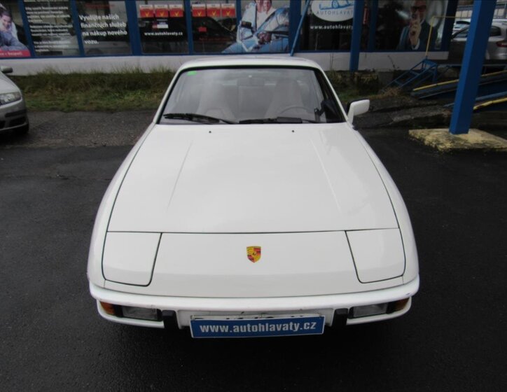 Porsche 924 Kupé 2,0 l 92 kw