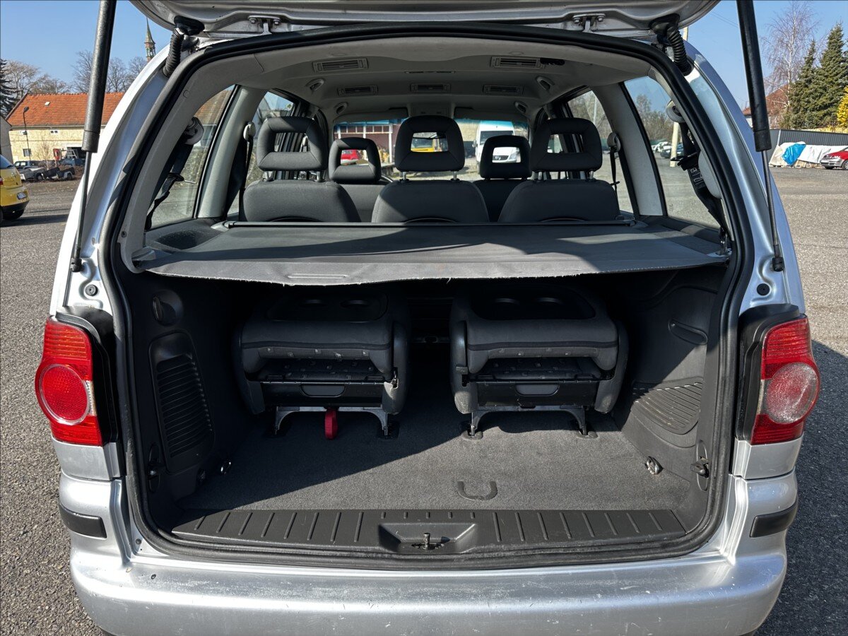 Volkswagen Sharan Kombi 1,9 l 85 kw