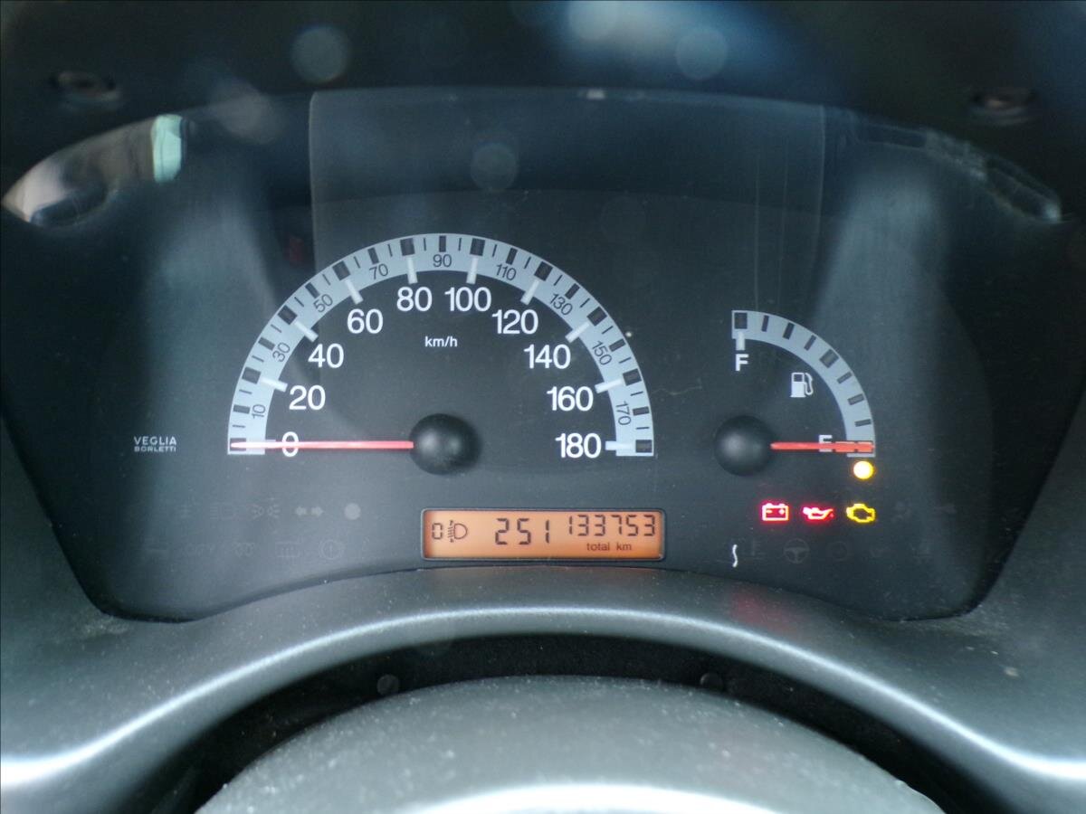 Fiat Punto Hatchback 1,2 l 44 kw