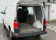 Volkswagen Transporter 9