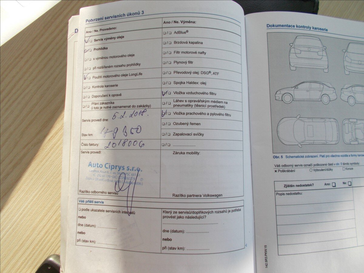 Volkswagen Beetle Hatchback 1,2 l 77 kw