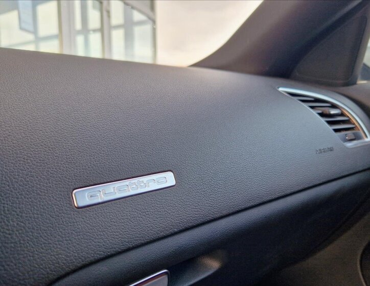 Audi S5 Sedan / Limuzína 3,0 l 245 kw