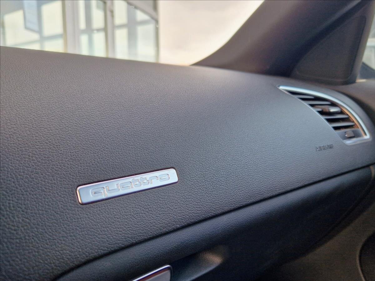 Audi S5 Sedan / Limuzína 3,0 l 245 kw