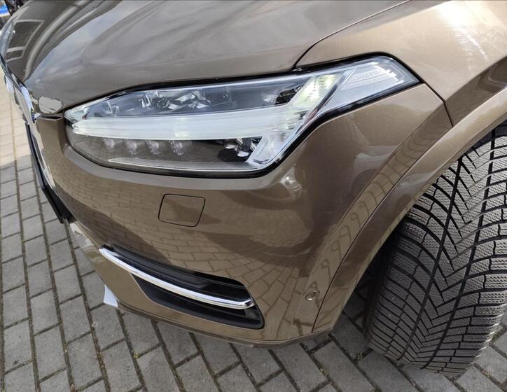 Volvo XC90 38