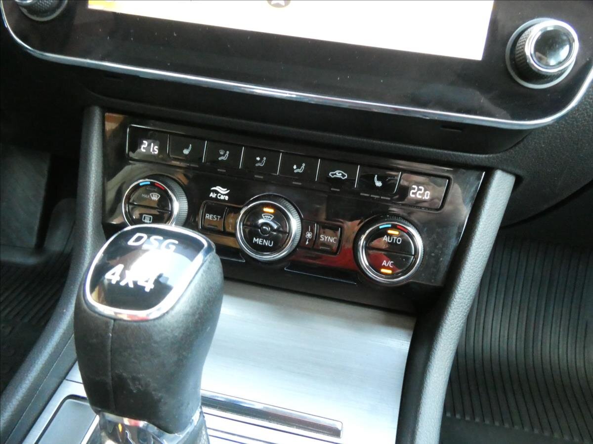 Škoda Superb Liftback 2,0 l 147 kw