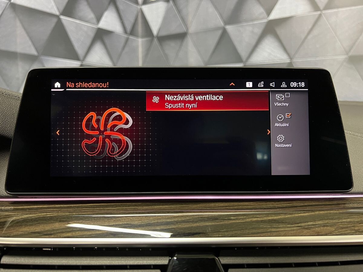 BMW Řada 5 Sedan / Limuzína 3,0 l 250 kw