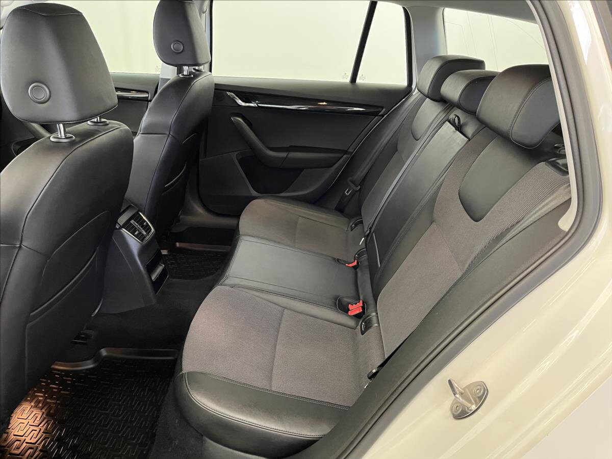 Škoda Octavia Kombi 1,5 l 110 kw