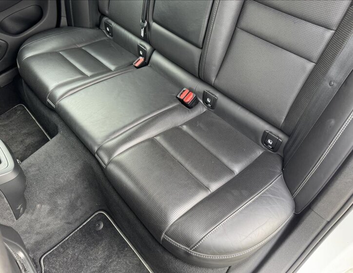 Volvo V60 Kombi 2,0 l 110 kw