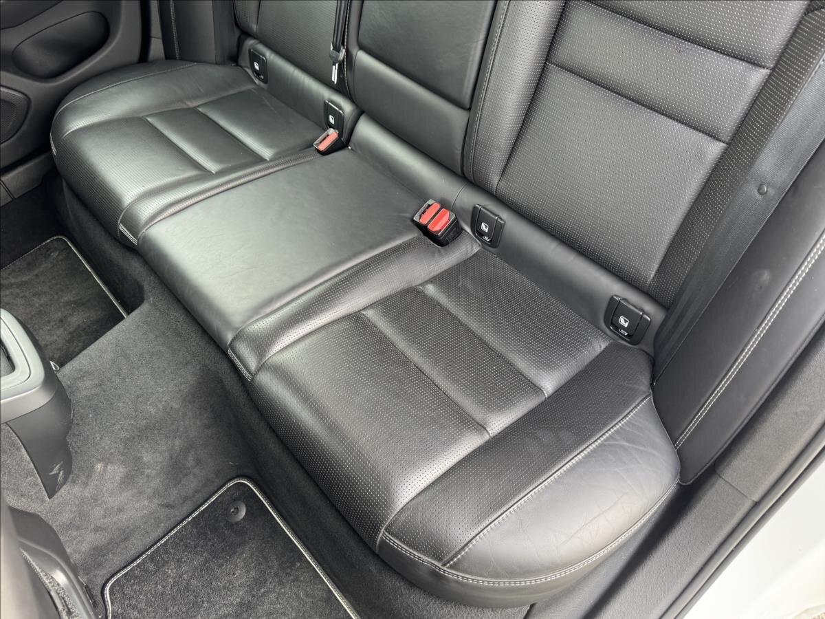 Volvo V60 Kombi 2,0 l 110 kw