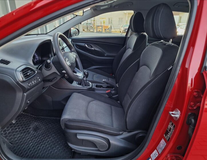 Hyundai i30 Kombi 998,0 88 kw