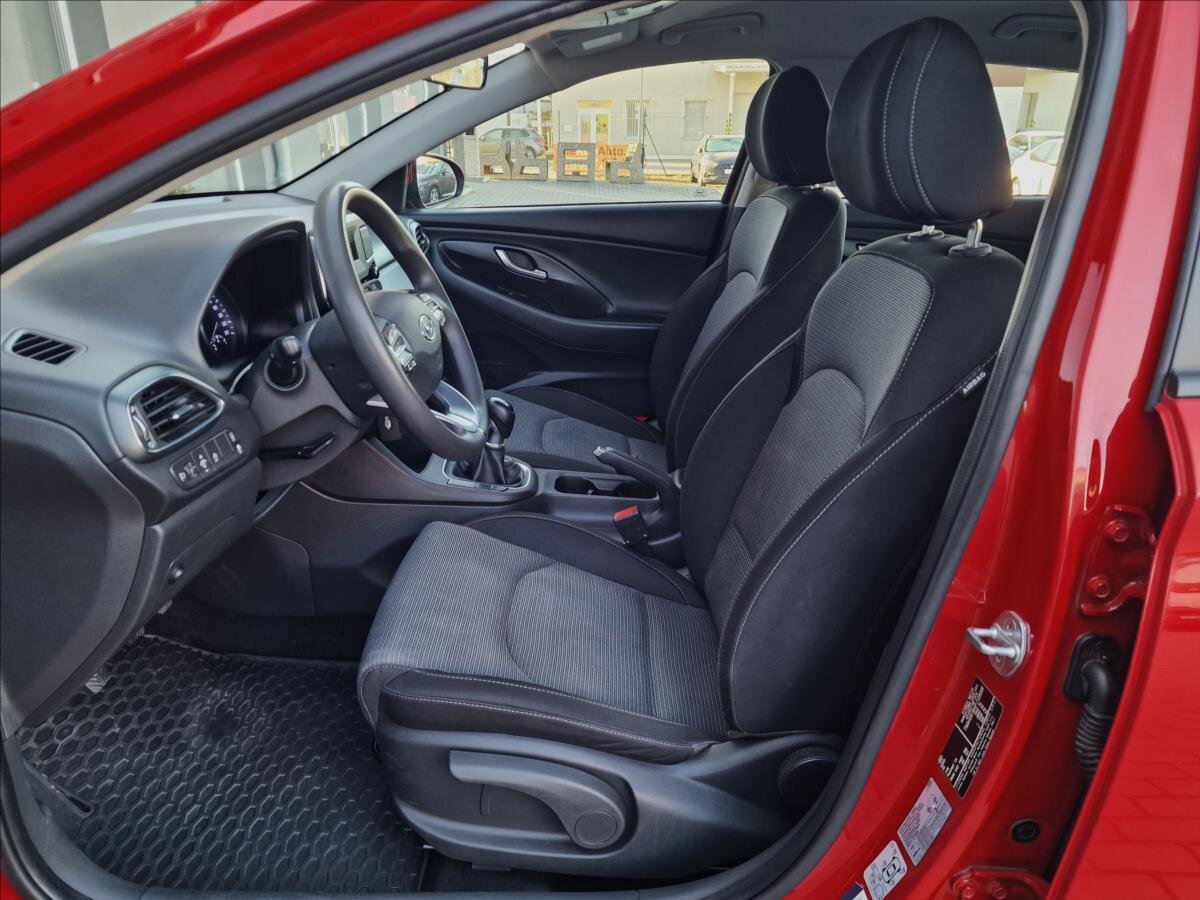 Hyundai i30 Kombi 998,0 88 kw