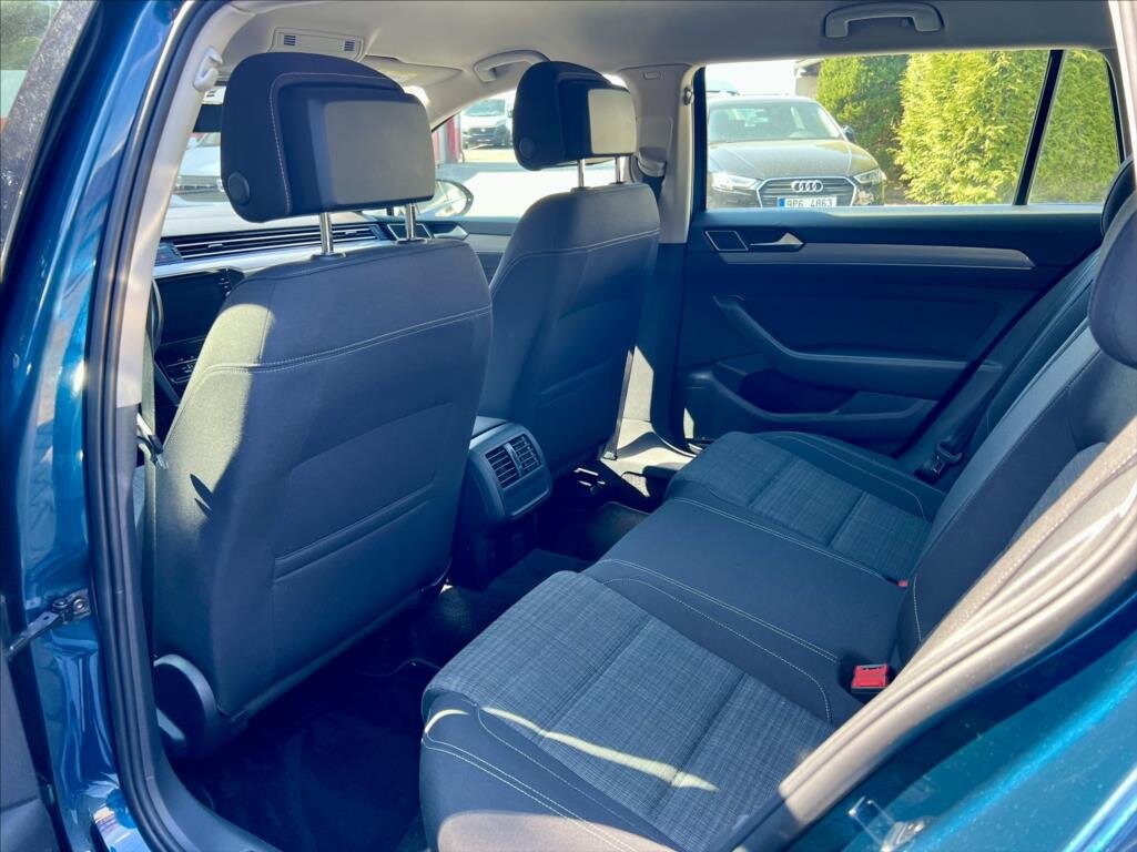 Volkswagen Passat Kombi 2,0 l 110 kw