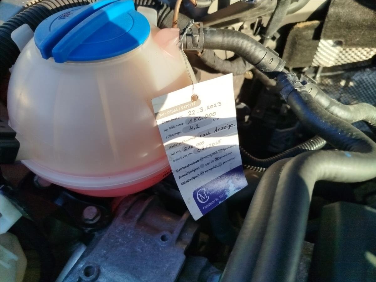 Volkswagen Passat Ostatní 1,4 l 90 kw