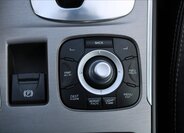 Renault Latitude Sedan / Limuzína 2,0 l 127 kw