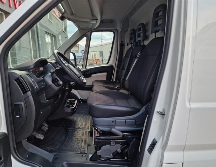 Peugeot Boxer Skříň 2,0 l 96 kw