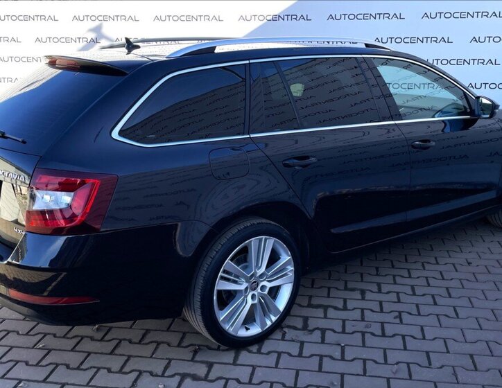 Škoda Octavia Kombi 2,0 l 135 kw