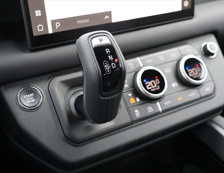 Land Rover Defender SUV / Terénní 5,0 l 313 kw