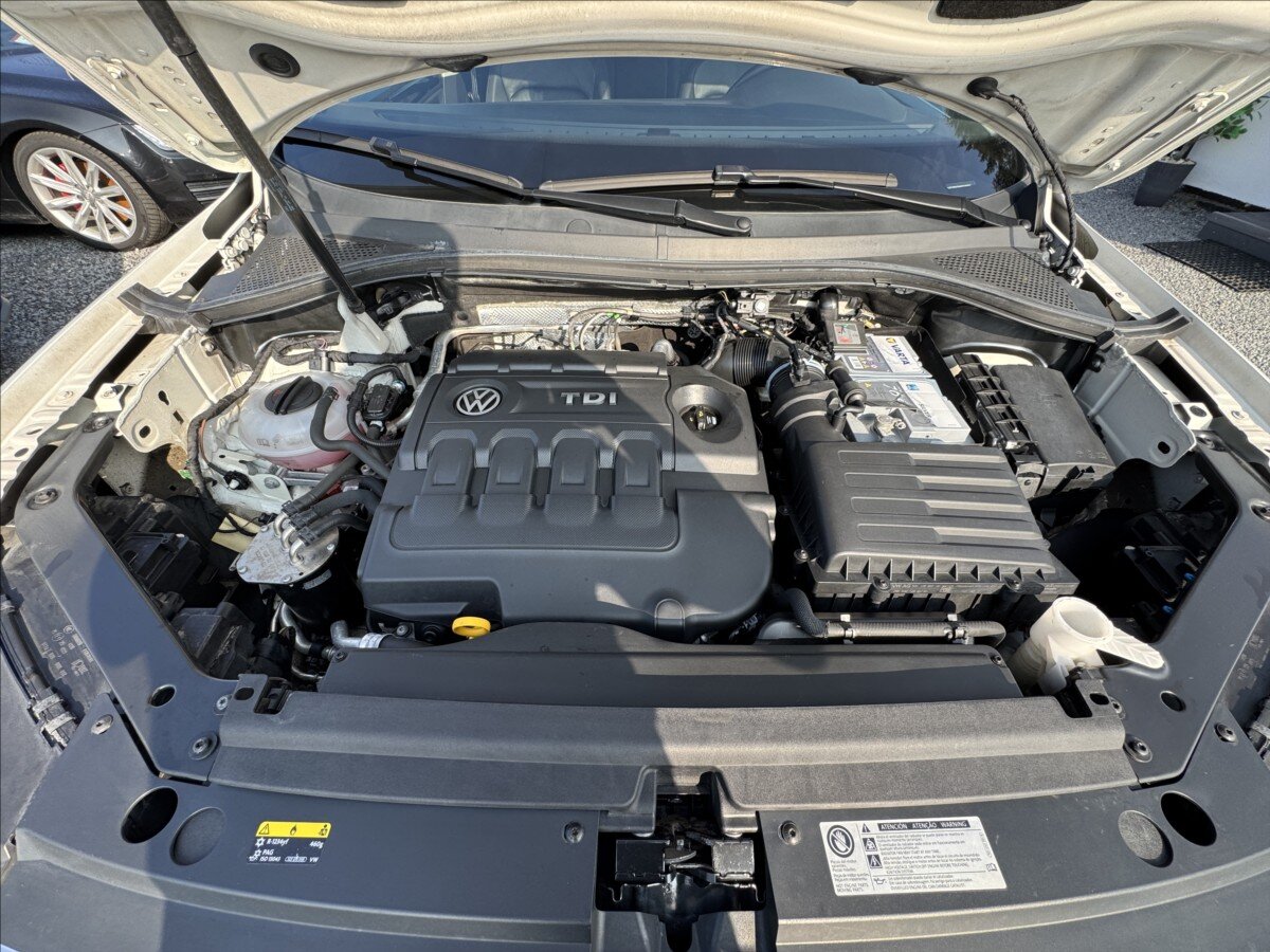 Volkswagen Tiguan SUV / Terénní 2,0 l 110 kw