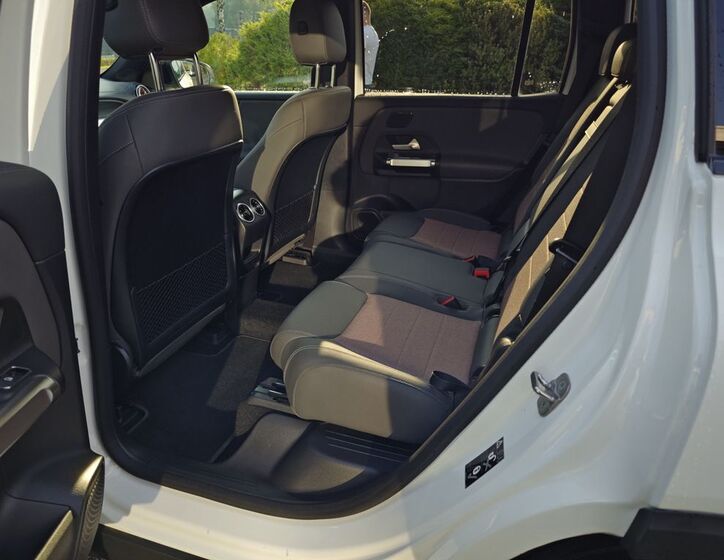 Mercedes-Benz EQB 21