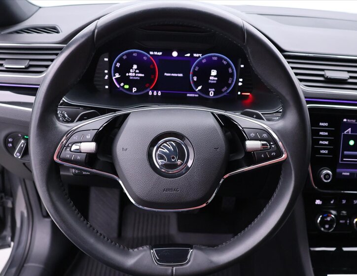 Škoda Superb Kombi 2,0 l 147 kw