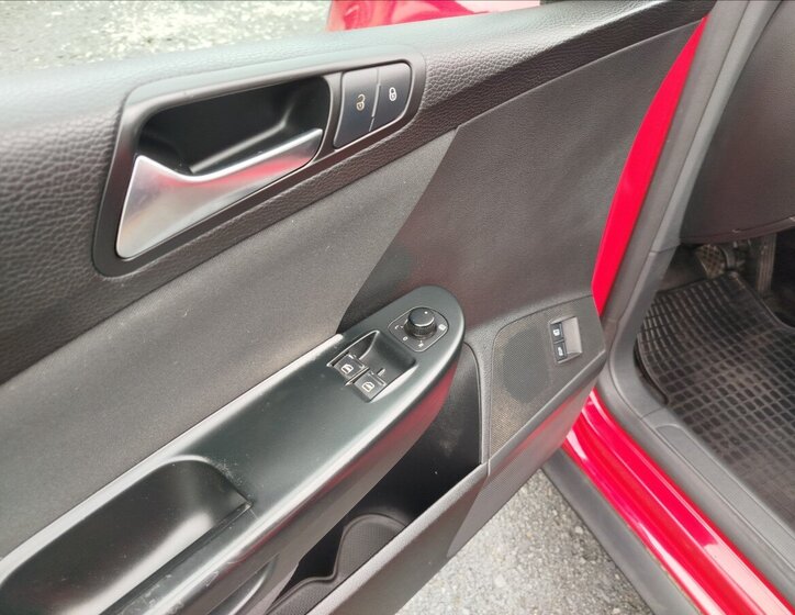 Volkswagen Passat 12