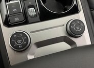 Volkswagen Touareg 33