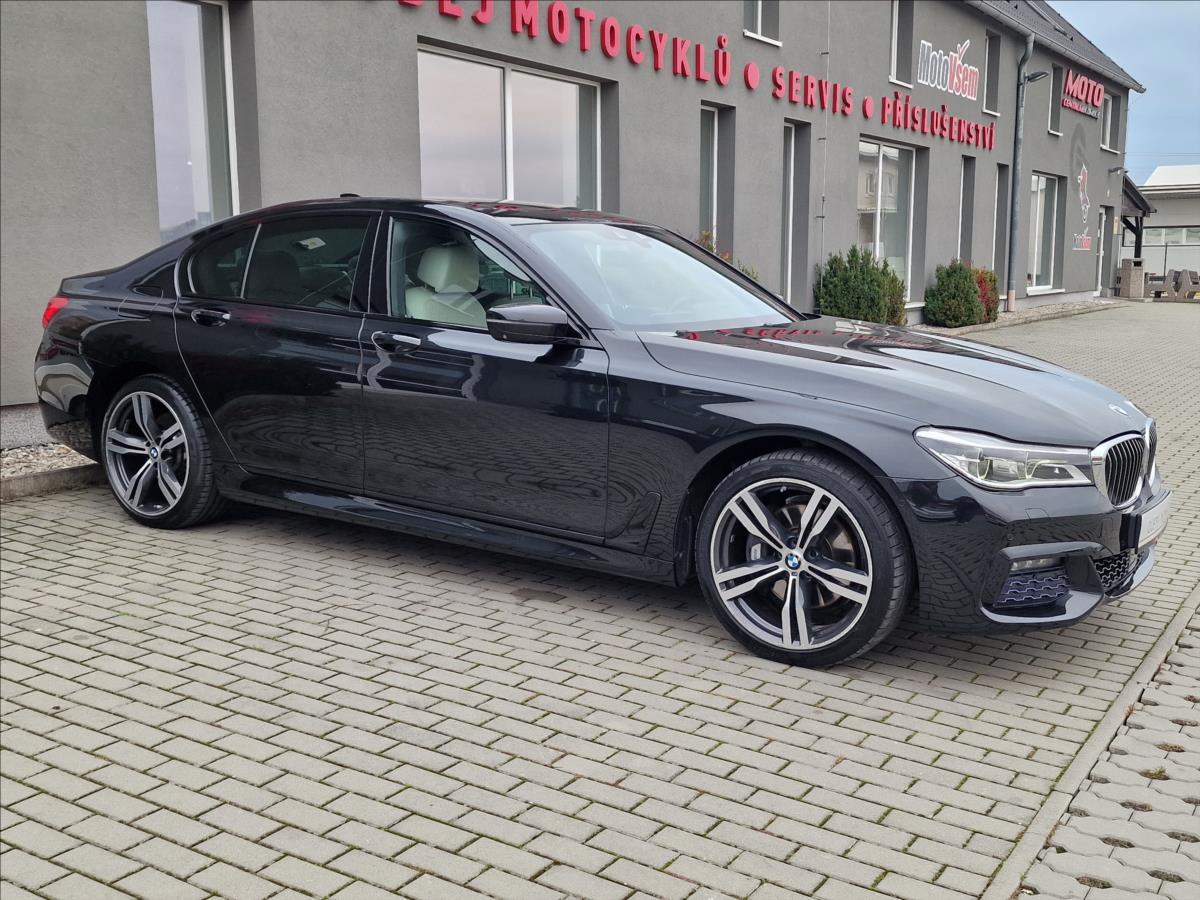 BMW Řada 7