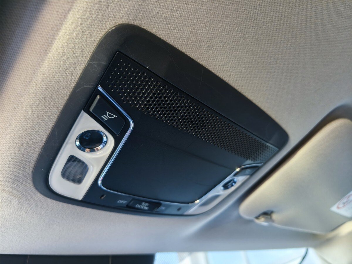 Honda HR-V SUV / Terénní 1,5 l 96 kw