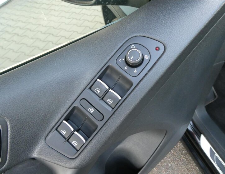 Volkswagen Tiguan SUV 2,0 l 110 kw