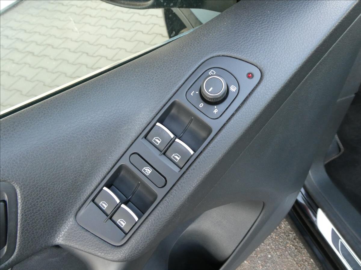 Volkswagen Tiguan SUV 2,0 l 110 kw