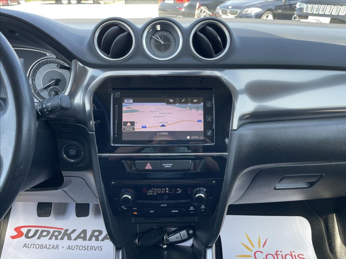 Suzuki Vitara SUV 1,4 l 103 kw