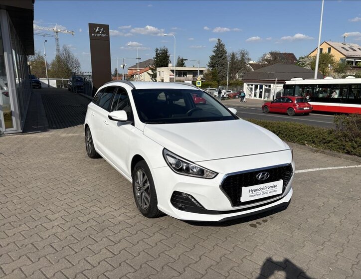 Hyundai i30 Kombi 1,4 l 103 kw