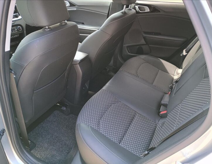 KIA XCeed Hatchback 1,5 l 103 kw