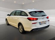 Hyundai i30 4