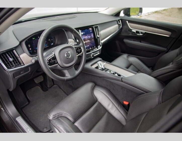 Volvo V90 Kombi 2,0 l 173 kw