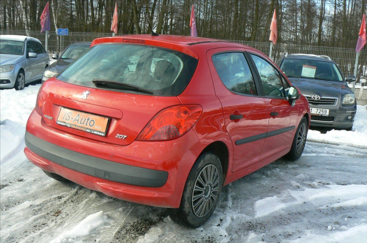 Peugeot 207 Hatchback 1,4 l 54 kw