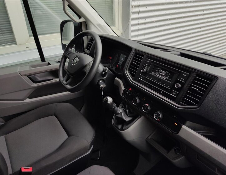 Volkswagen Crafter 5