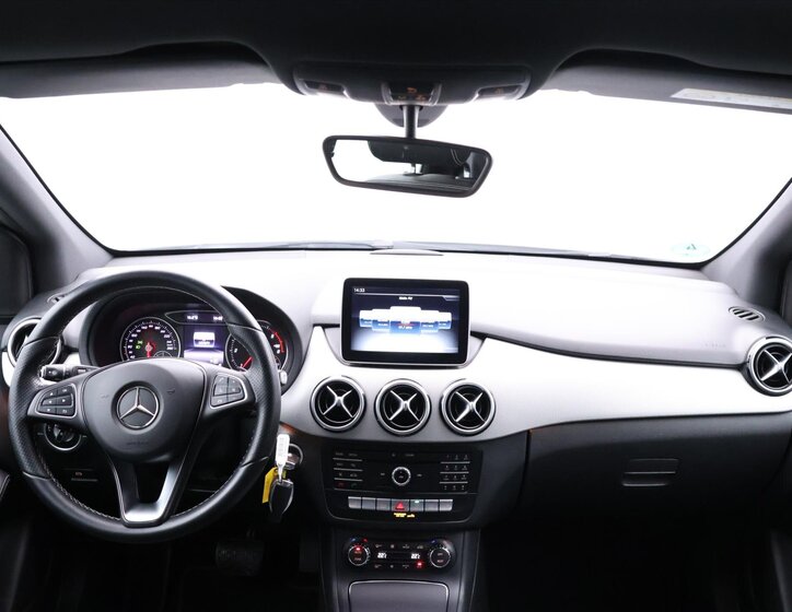 Mercedes-Benz Třídy B MPV 1,5 l 80 kw