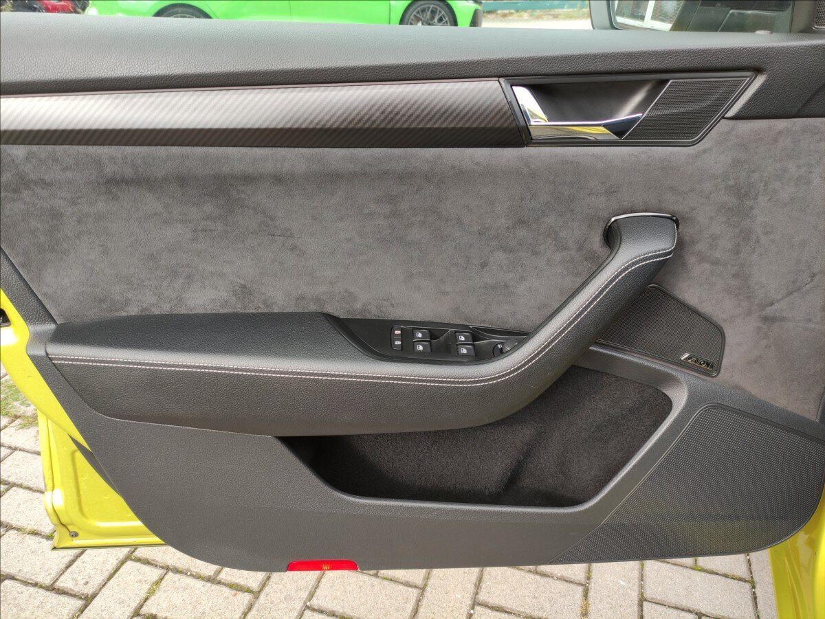 Škoda Superb Kombi 2,0 l 147 kw