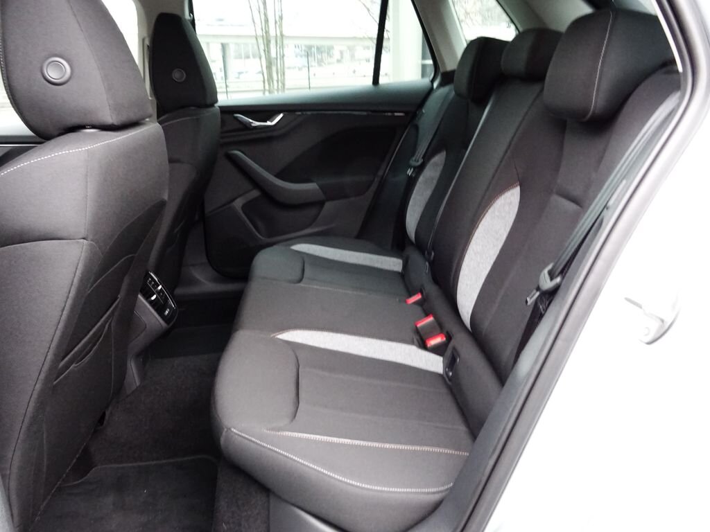 Škoda Kamiq Hatchback 999,0 70 kw