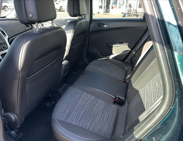 Opel Astra Kombi 1,6 l 100 kw