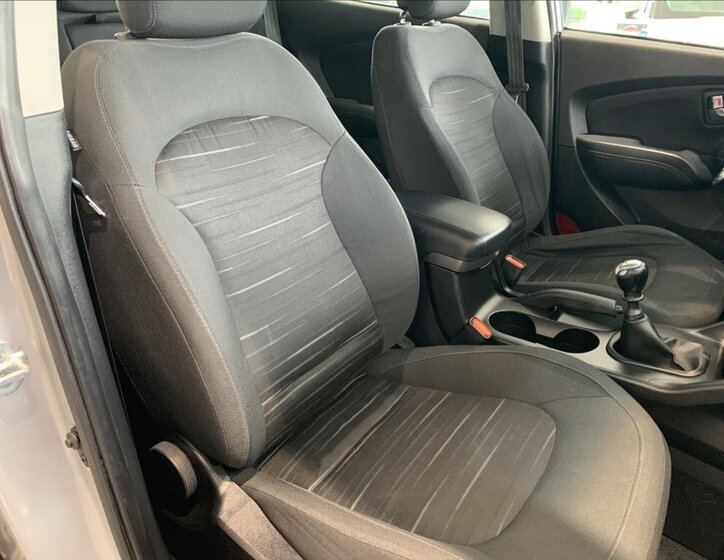 Hyundai ix35 SUV / Terénní 1,6 l 99 kw