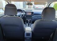 Volkswagen T-Cross 37
