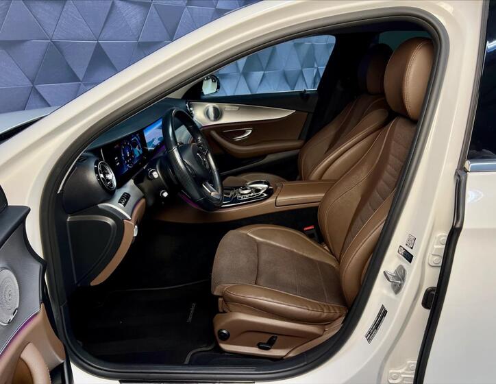 Mercedes-Benz Třídy E 10