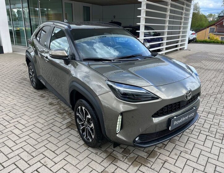 Toyota Yaris Cross SUV / Terénní 1,5 l 68 kw