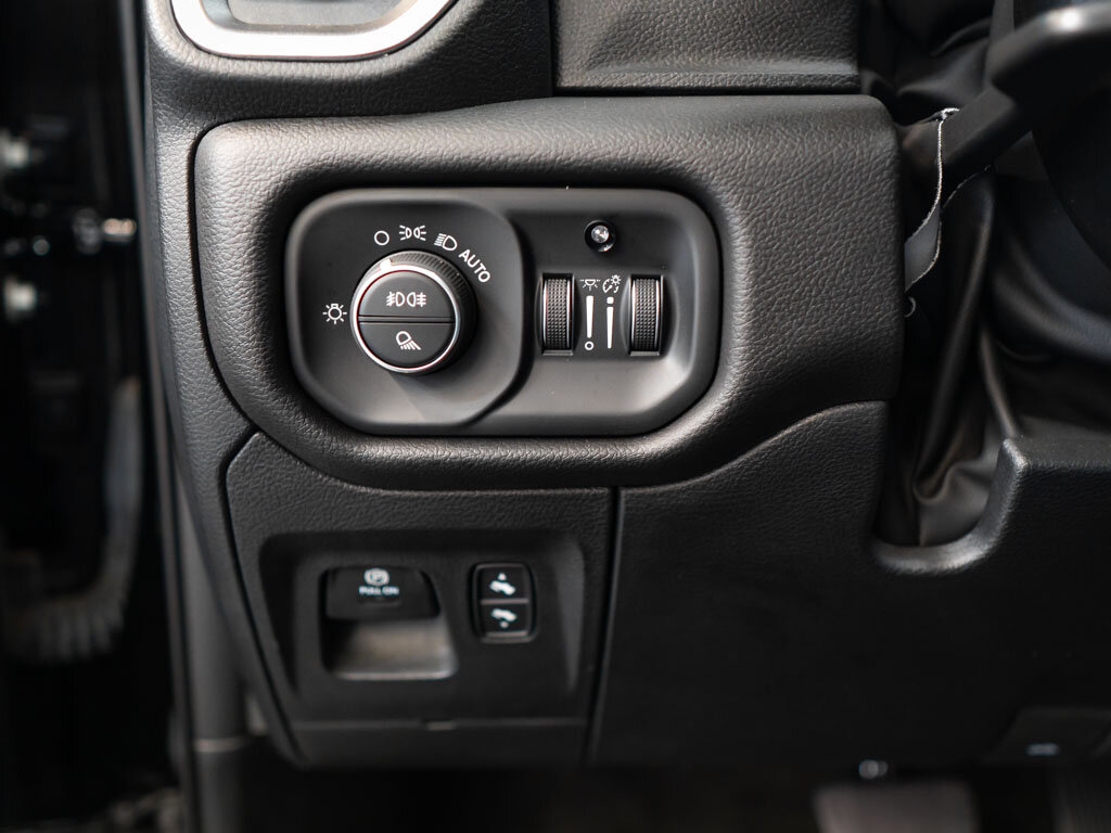 Dodge RAM Pick-up 5,7 l 291 kw