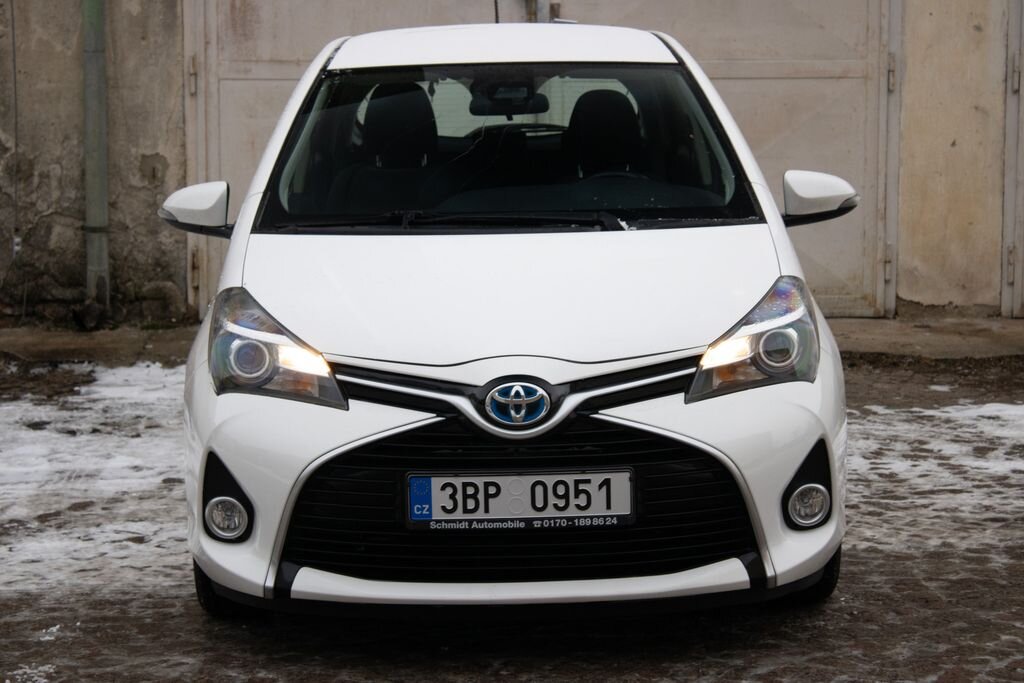 Toyota Yaris Hatchback 1,5 l 74 kw